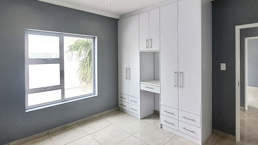 3 Bedroom Property for Sale in Golden Mile Western Cape